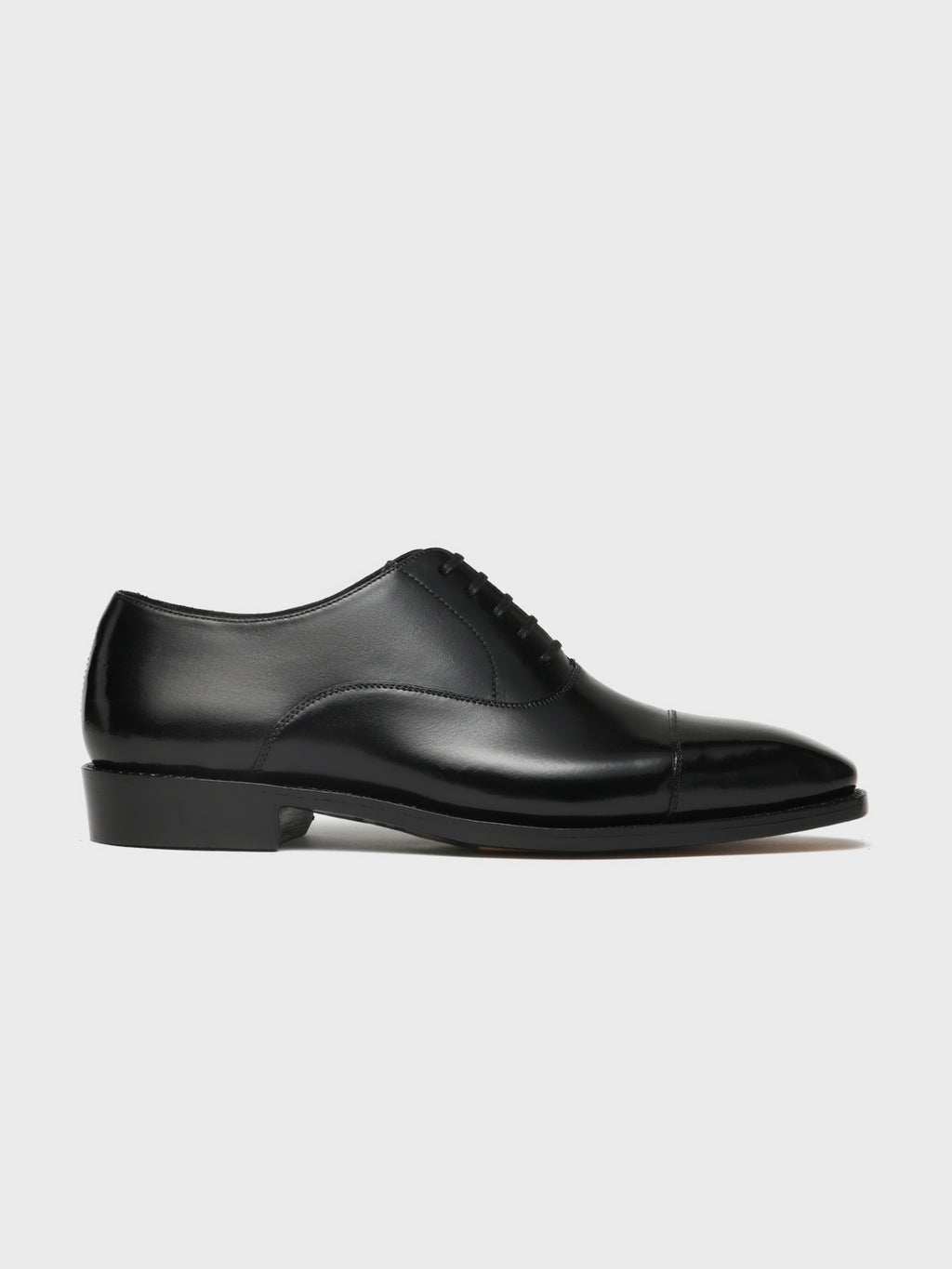 LINCOLN, CAP-TOE OXFORD - BLACK