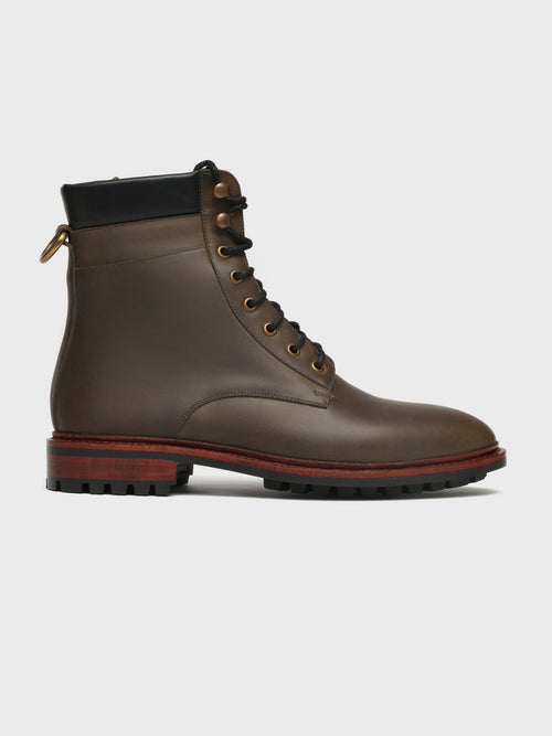 ATLAS, LACE-UP DERBY BOOT - OLIVE WAXY