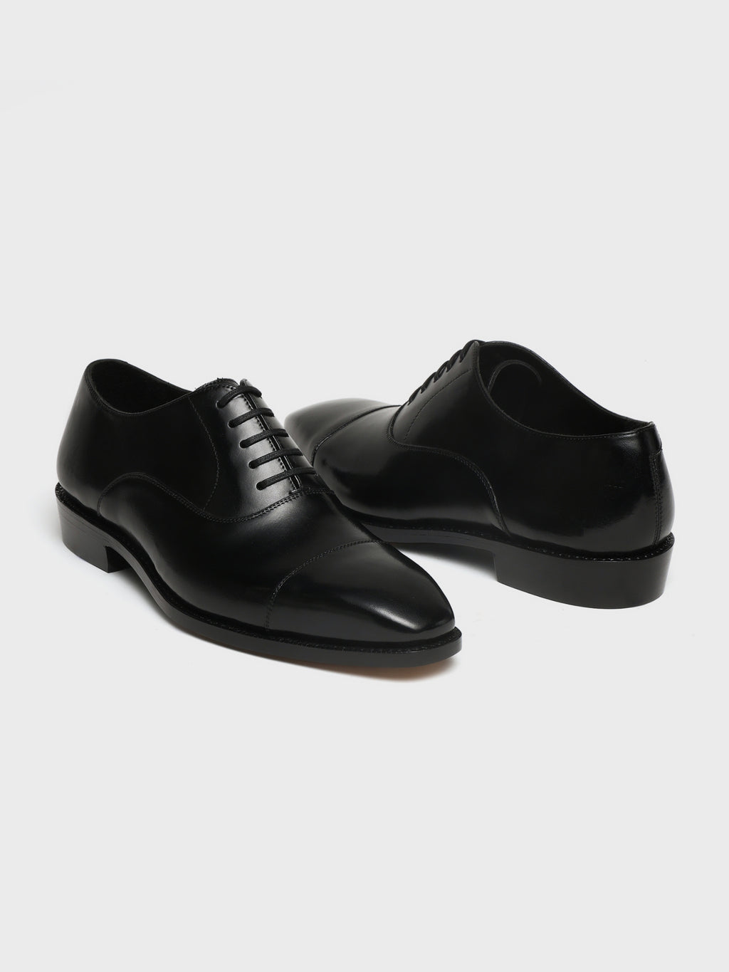 LINCOLN, CAP-TOE OXFORD - BLACK