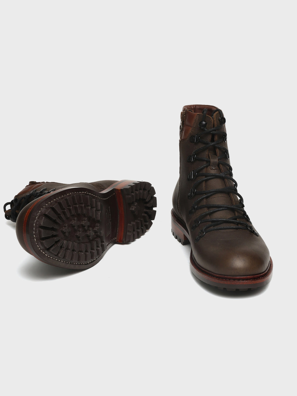 TRAPPER, LACE-UP BOOT - WAXY MILLED