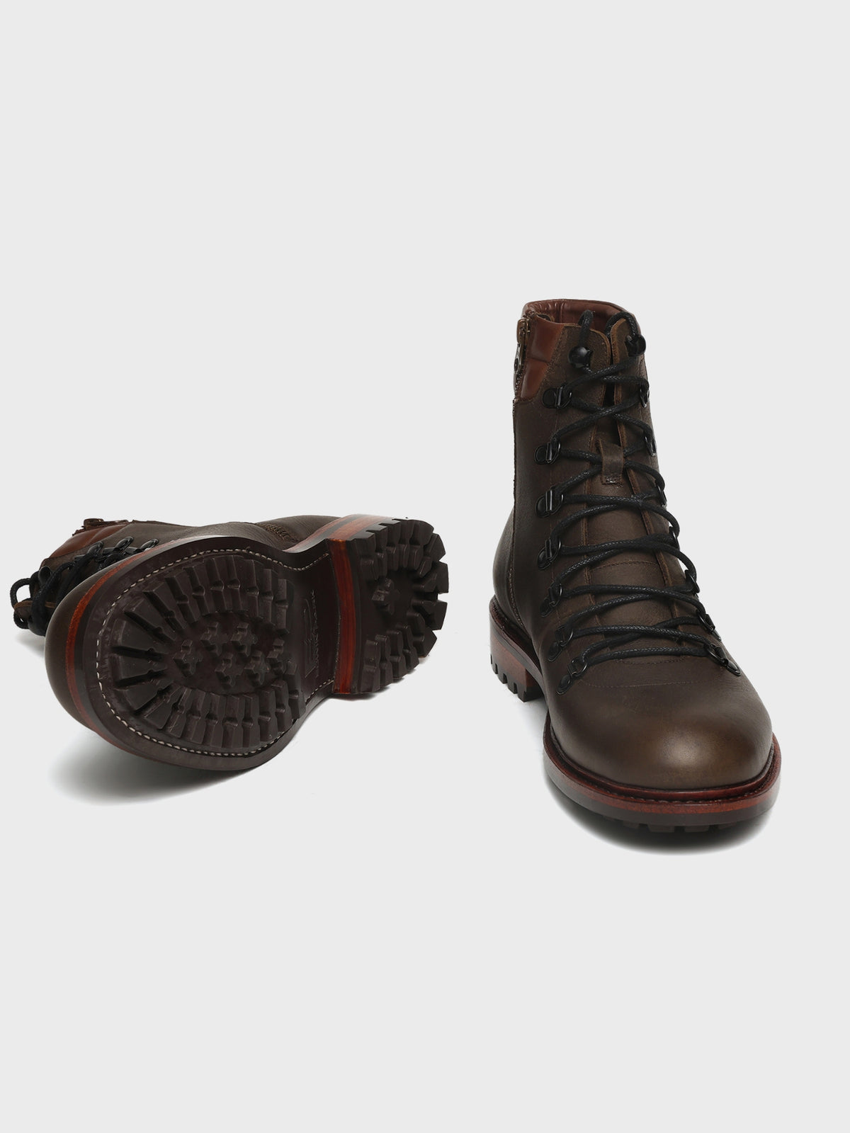 TRAPPER, LACE-UP BOOT - WAXY MILLED